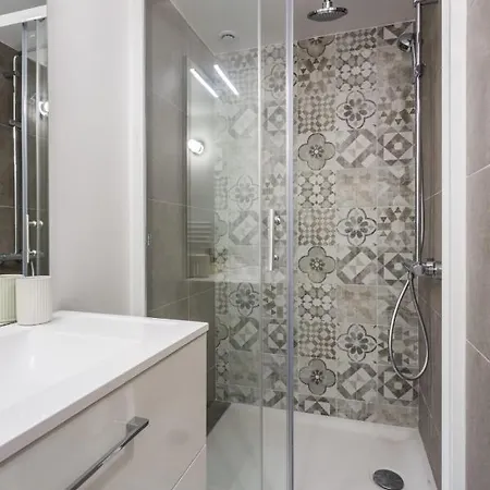 Magnifique Appartement- 7p- Sacre Coeur Ramey I Appartamento